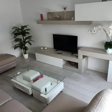 Apartament M&n 아파트 *
